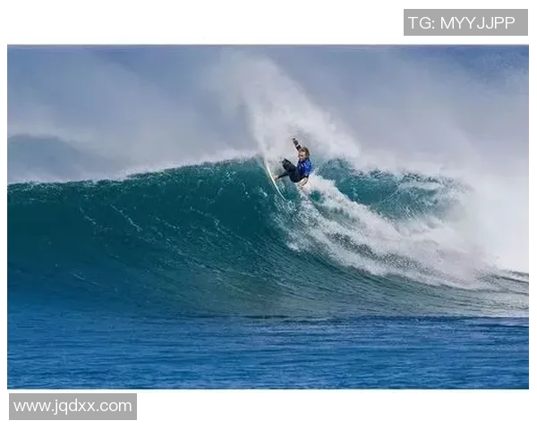 冲浪者天堂与海洋的激情碰撞探索无尽的浪潮与自由之旅 冲浪者天堂与海洋的激情碰撞探索无尽的浪潮与自由之旅