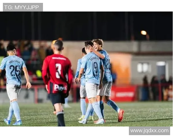 塞尔塔与西班牙人激战正酣比分揭晓引发球迷热议