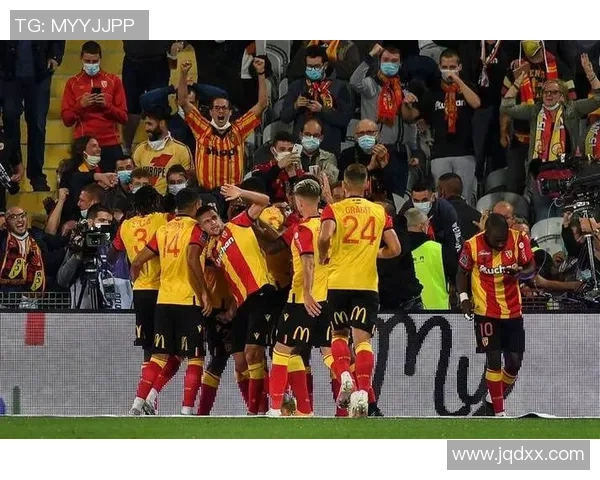 朗斯主场迎战奎维利鲁昂期待精彩对决与激烈竞争